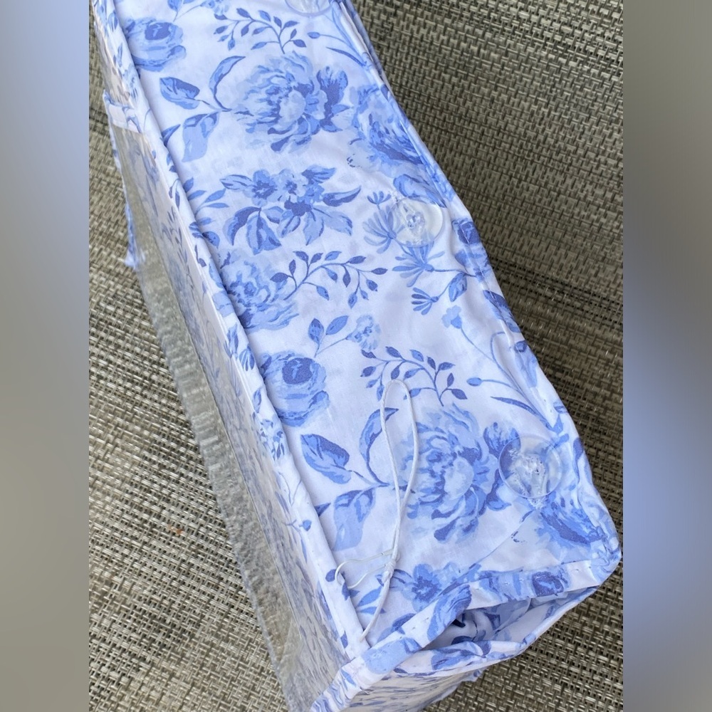 Shabby Chic The Farmhouse Rachel Ashwell Cotton Blue Floral QUEEN Sheet Set 4pc - Picture 6 of 6